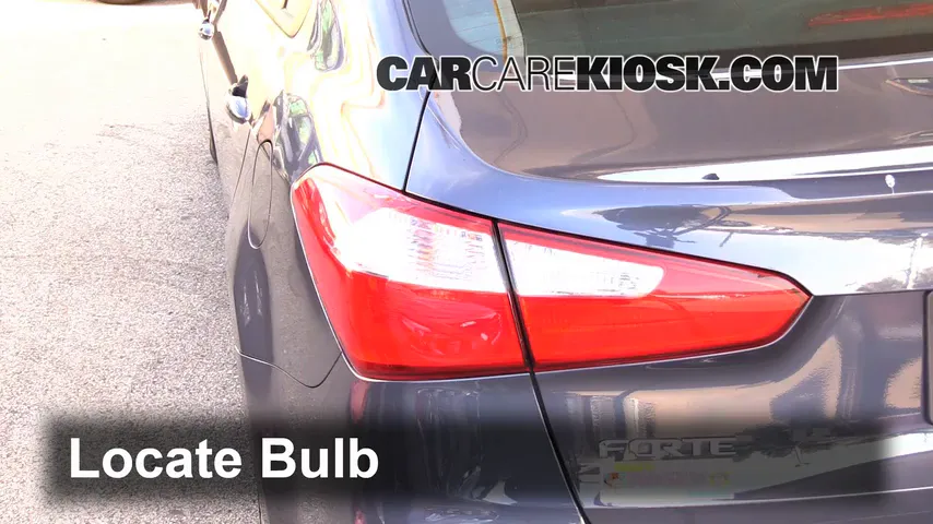 2014 Kia Forte LX 1.8L 4 Cyl. Lights Tail Light (replace bulb)